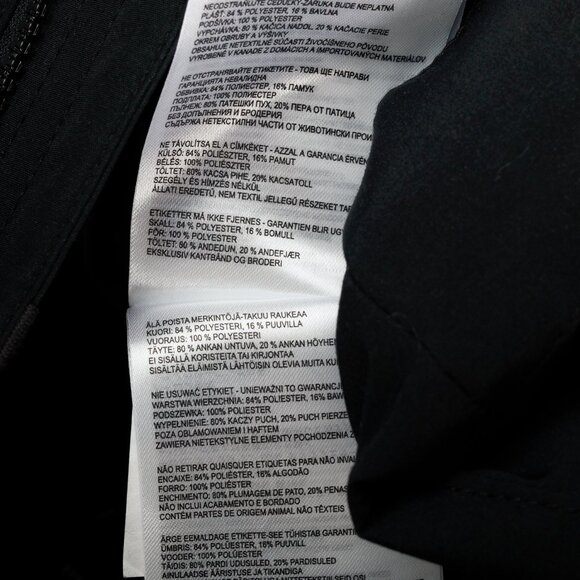 Canada Goose Freestyle Black Down-Filled Puffer Vest - Picture 13 of 16